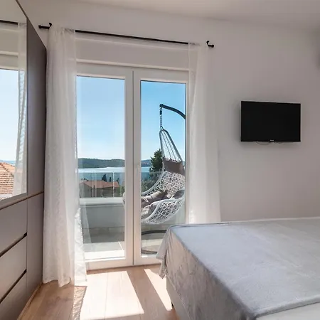 Villa Eight By D Apartamento Trogir