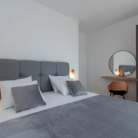Villa Eight By D Apartamento