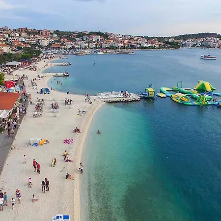 Eight By Kuzmanic Trogir