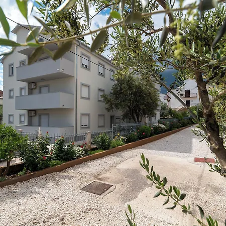 Villa Eight By D * Trogir