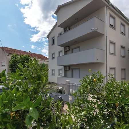 Apartamento Villa Eight By D