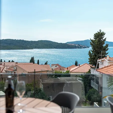 Appartement Eight By Kuzmanic Trogir