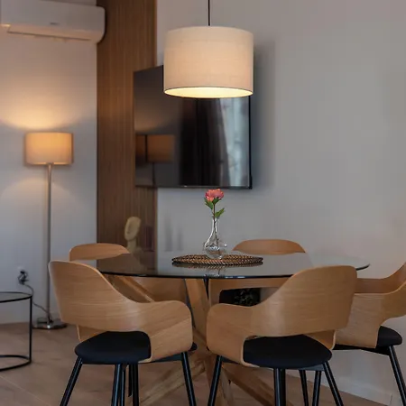 Apartment Eight By D Trogir