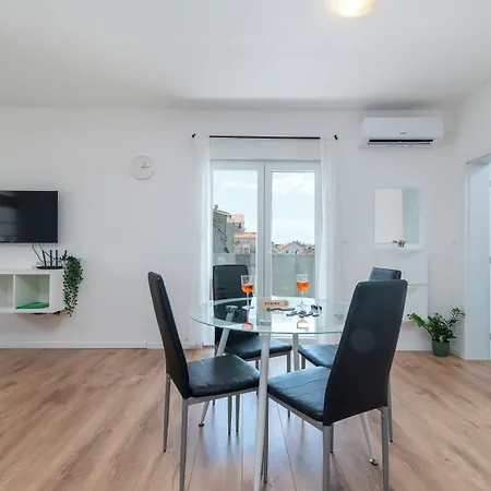 Appartamento Villa Eight By D *