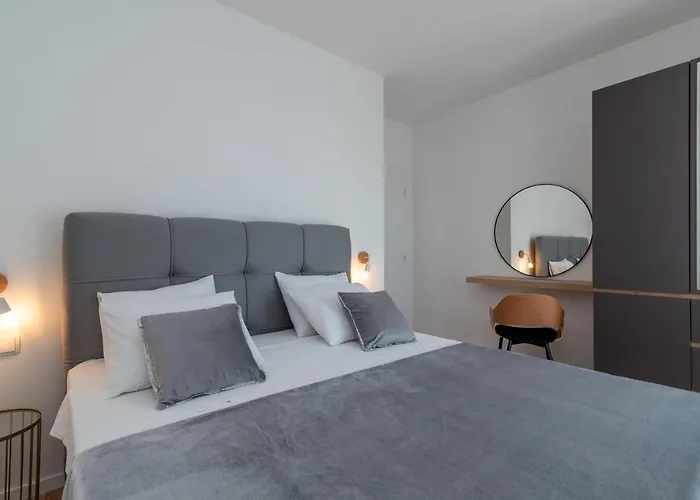 Eight By Kuzmanic Apartament