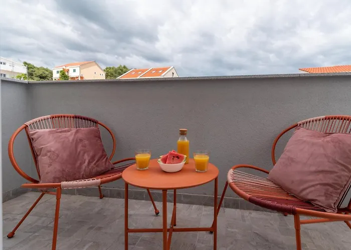 Eight By Kuzmanic Apartament Trogir