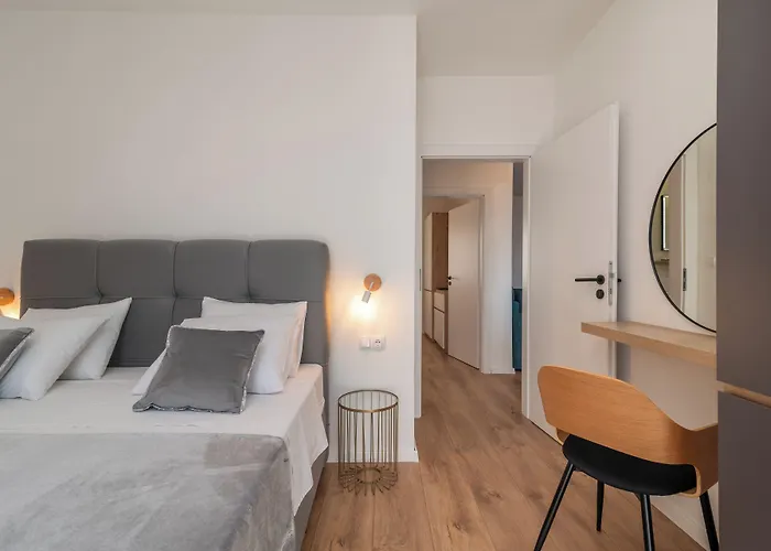 Eight By Kuzmanic Apartament