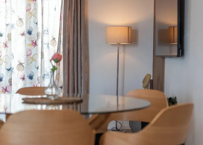 Eight By Kuzmanic Apartament *