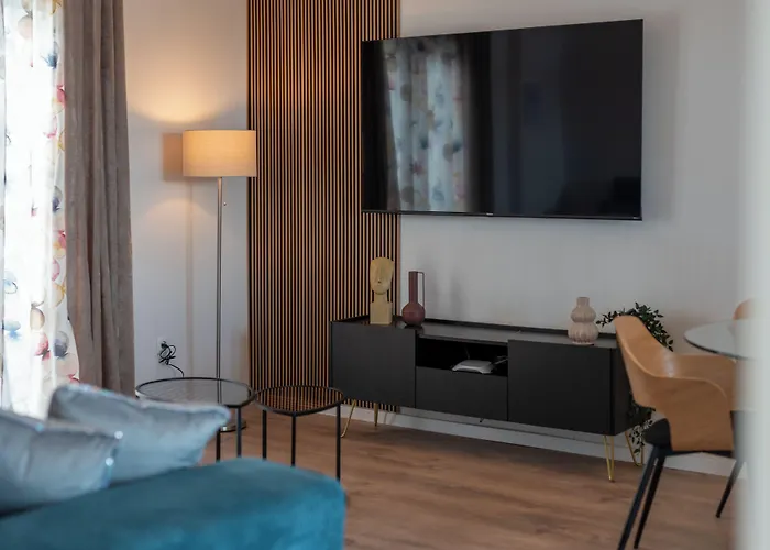 Eight By Kuzmanic Apartament *